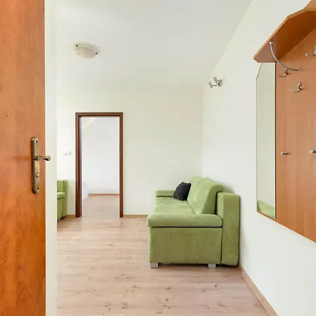 Zeromskiego Bright Near The In By Renters *